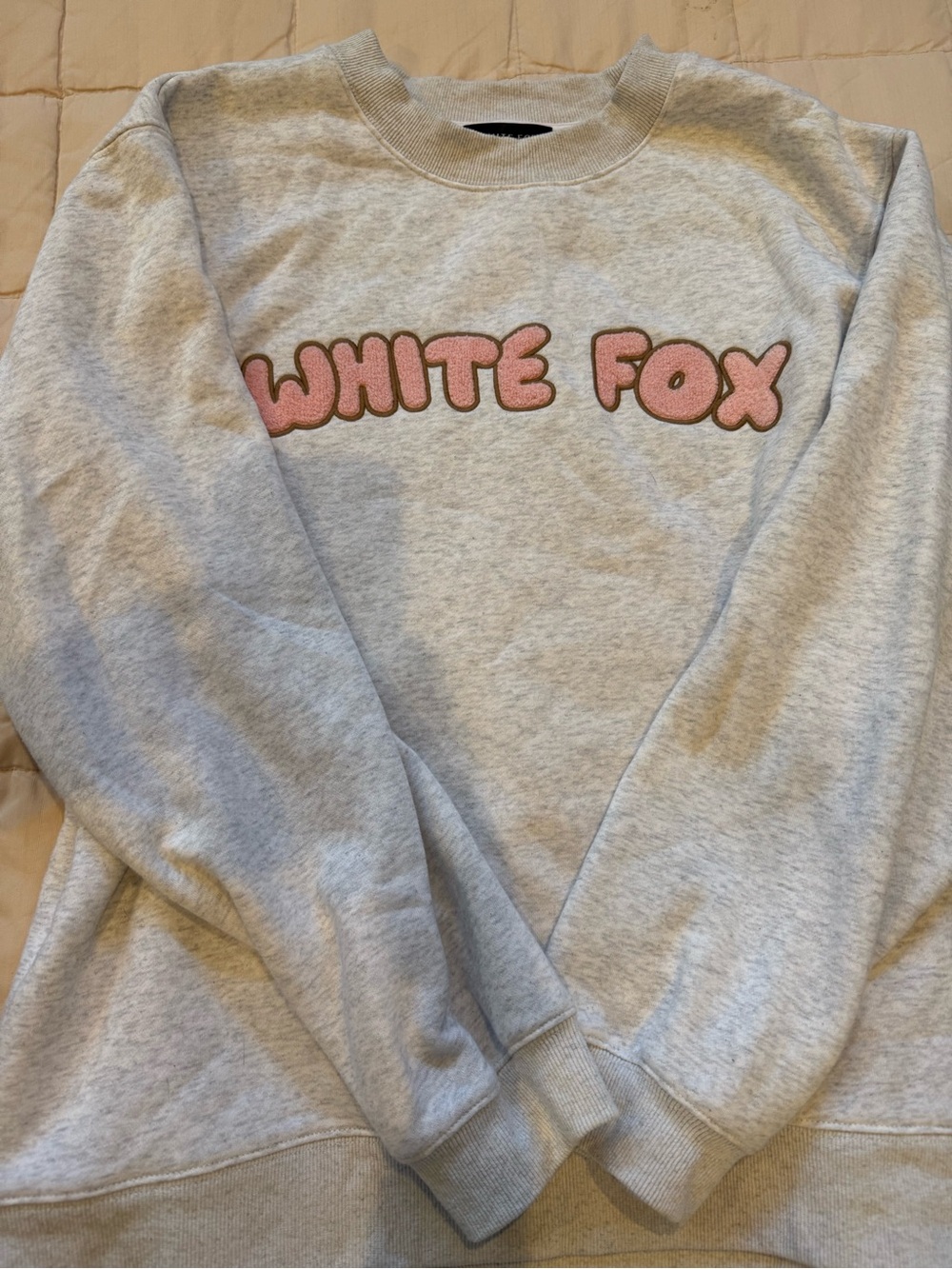 White Fox Boutique Heather Gray Crewneck with pink varsity style letters L/XL - Picture 2 of 3